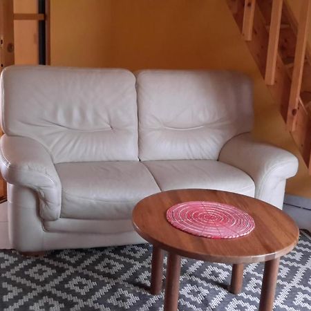 Agreable Logement Dans Petit Village Sud-Essonne Champcueil Εξωτερικό φωτογραφία
