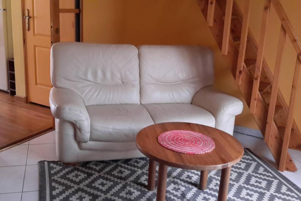 Agreable Logement Dans Petit Village Sud-Essonne Champcueil Εξωτερικό φωτογραφία