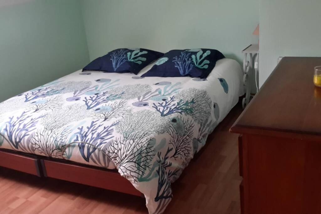 Agreable Logement Dans Petit Village Sud-Essonne Champcueil Εξωτερικό φωτογραφία